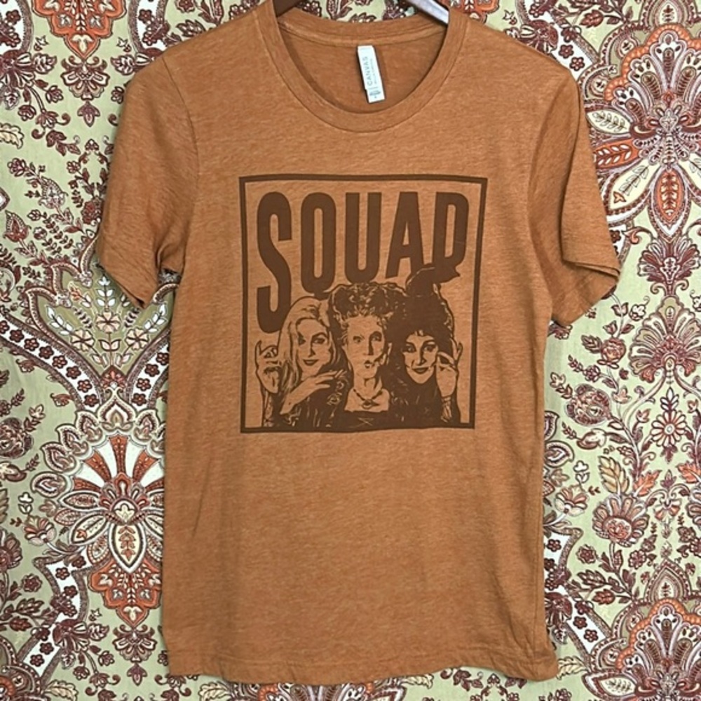 BELLA CANVAS S Hocus Pocus SQUAD short sleeve character t shirt in orange